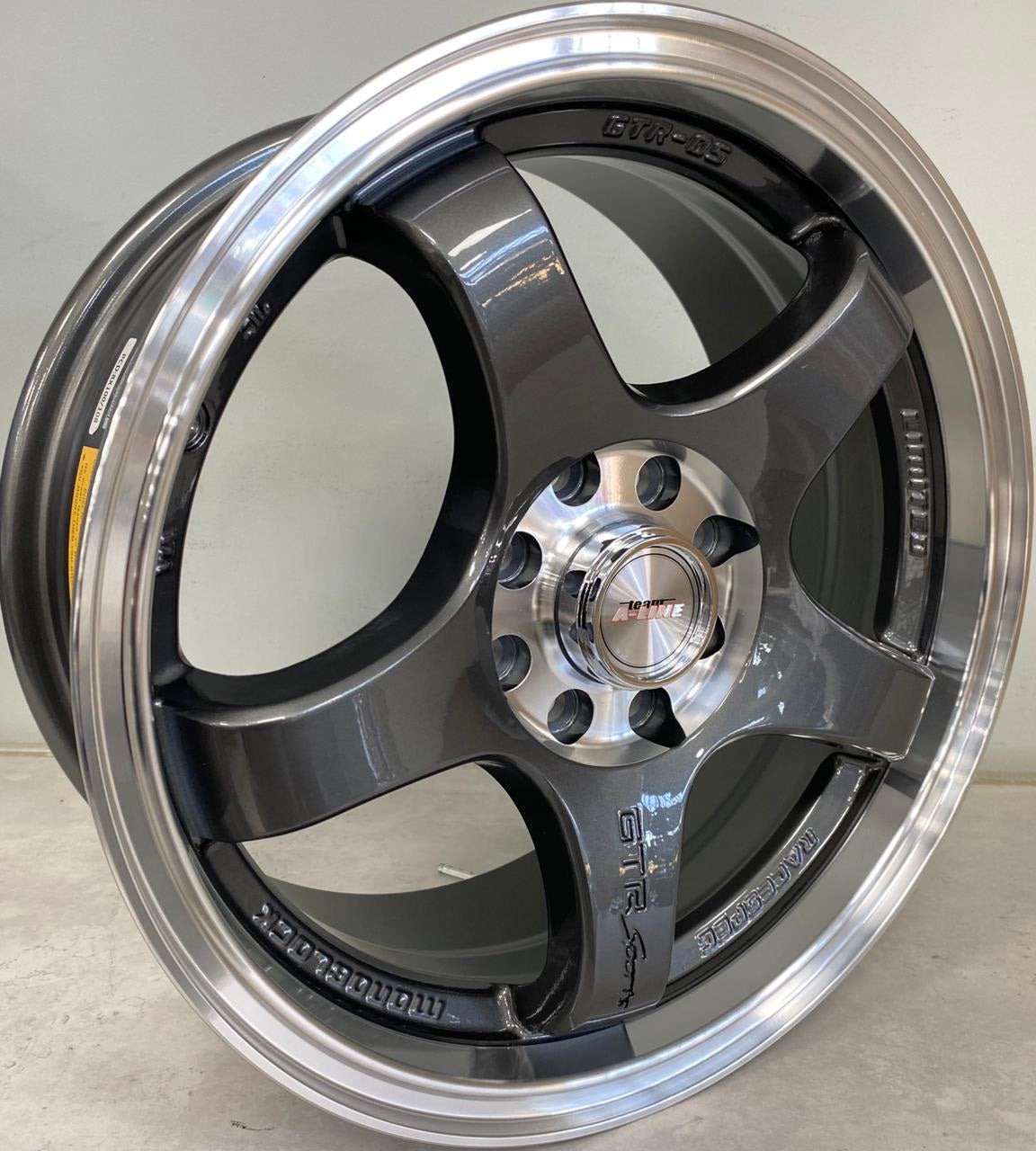 15" ALINE ROCCO (15X6.5J/4-100/108) ET35 GMML