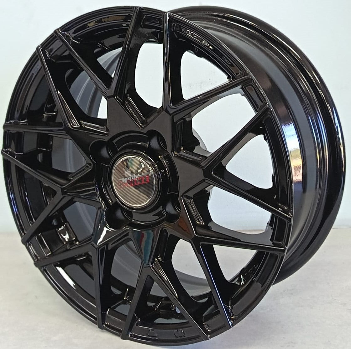 13" ALINE ELEMENT (13X5.5J/4-100) ET25 GLOSSBLK