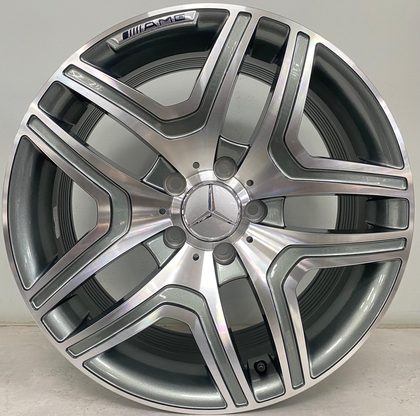 17" ZAXX TL5396 (17X8J/5-112) ET35 MG MERC