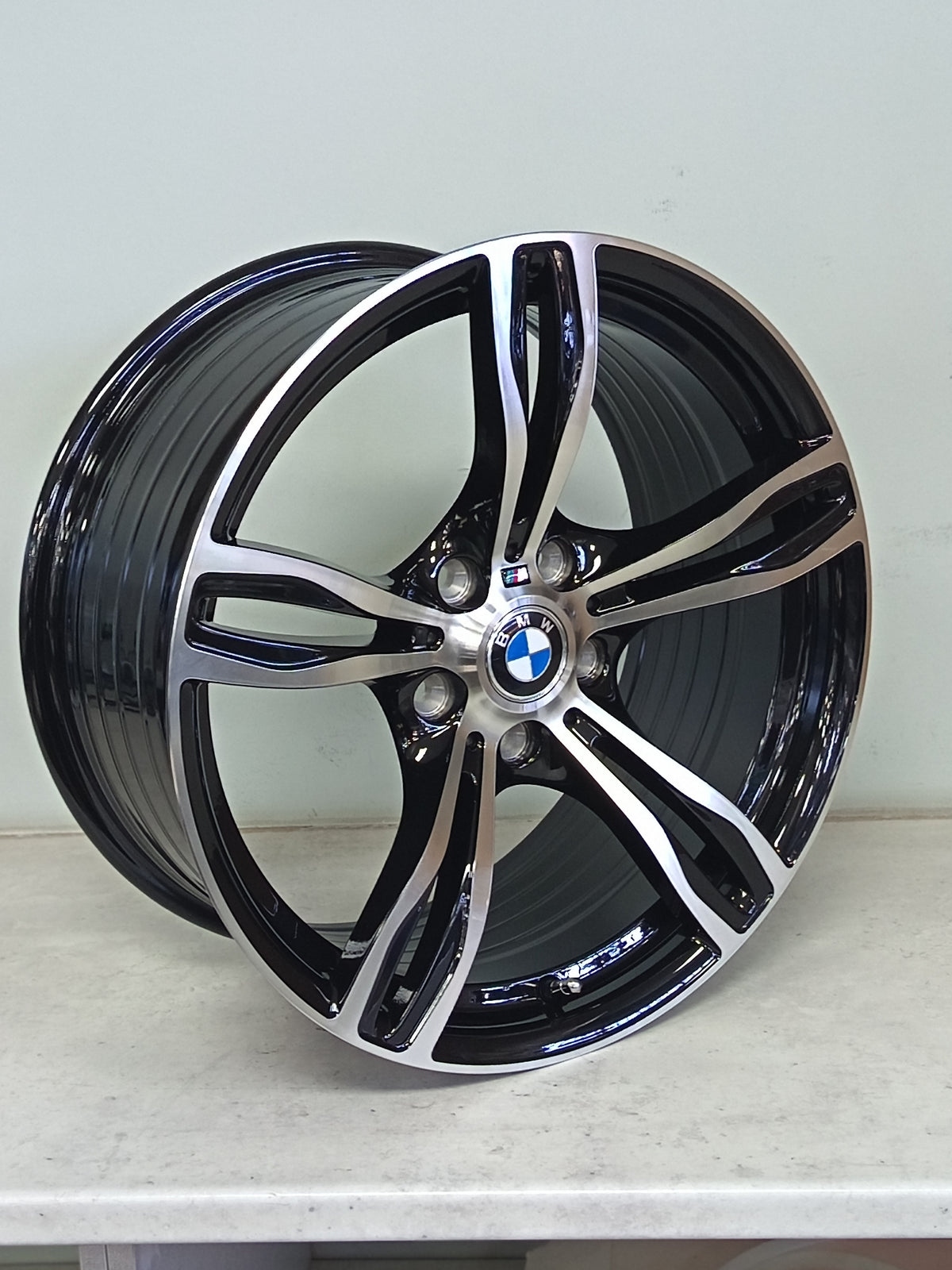 18" ZAXX TL5451 (18X8.5/5-120) MB ET29 BMW