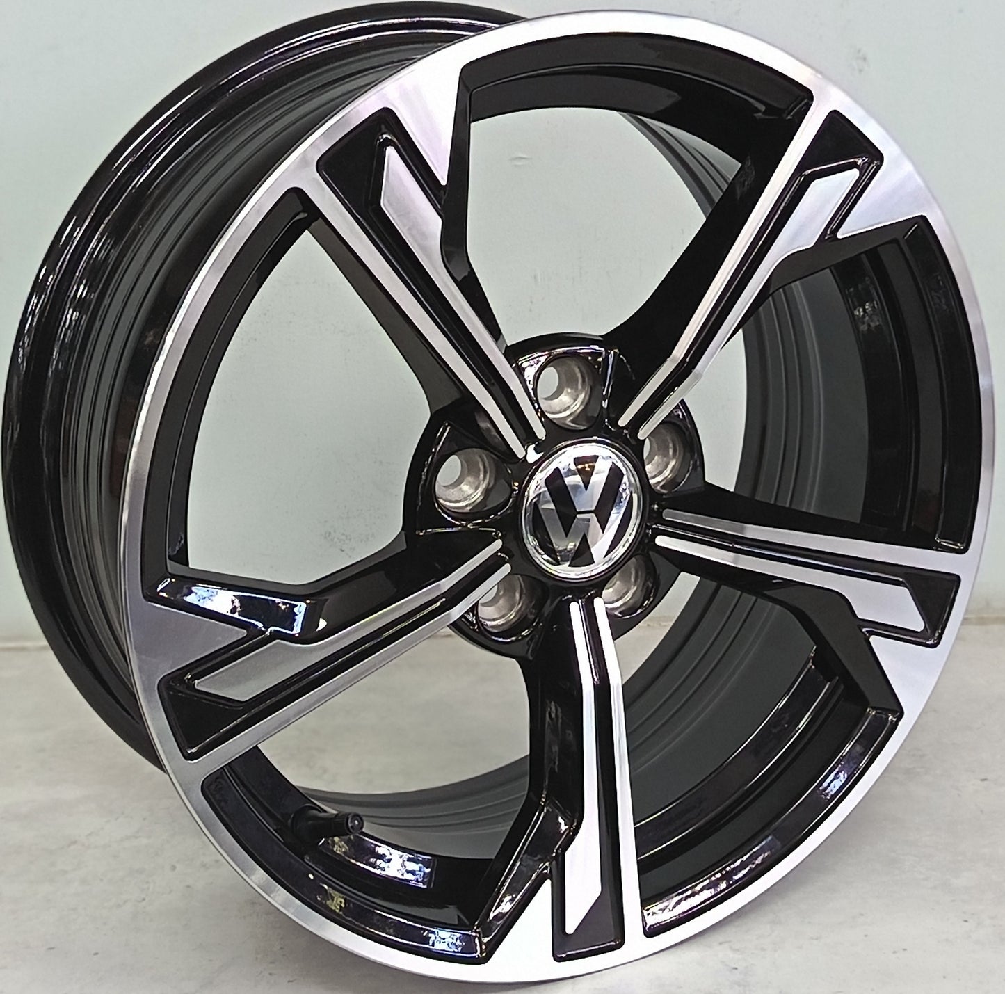 15" ZAXX TL5002 (15X6.5J/5-100) ET35 VW