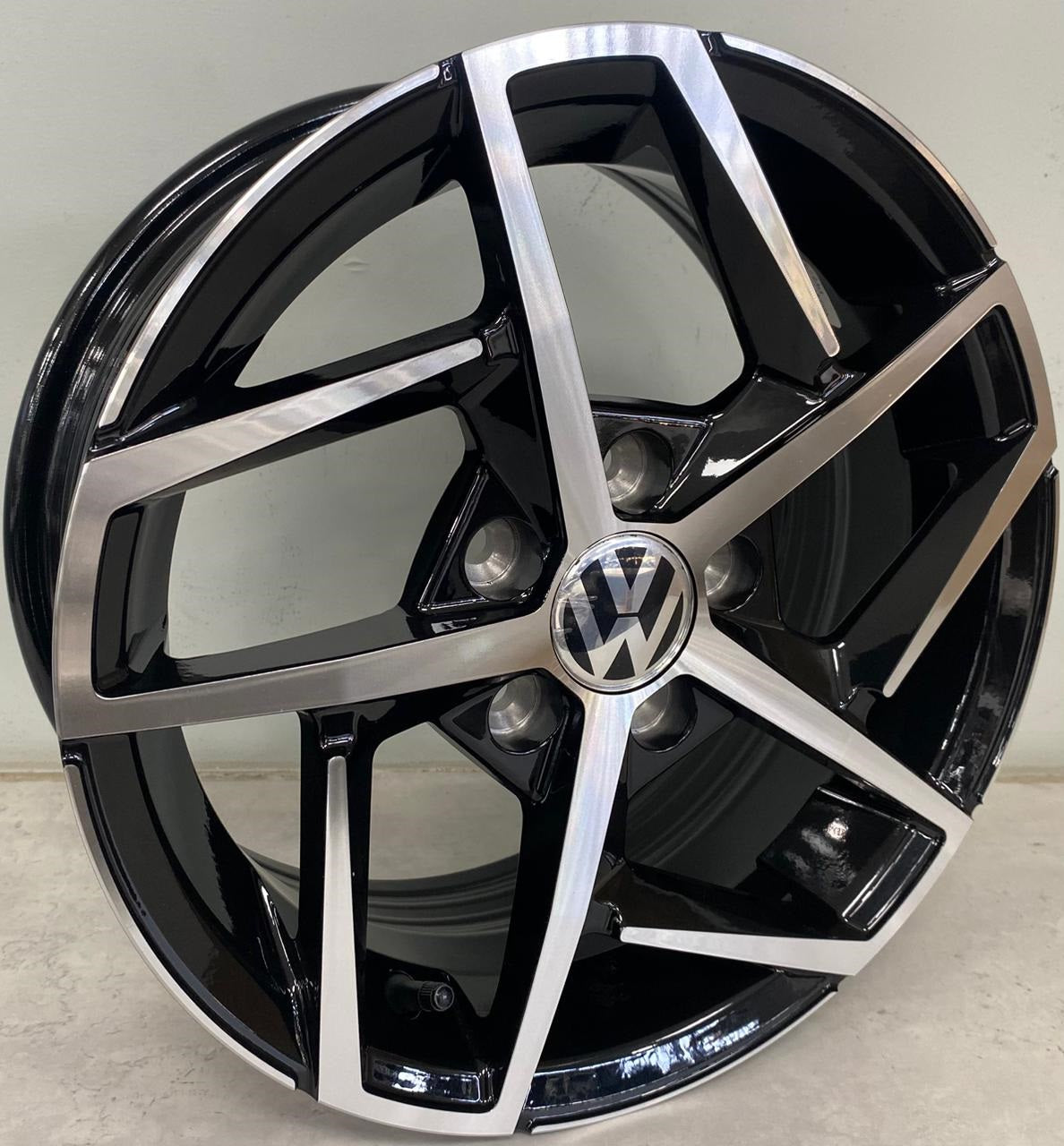 14" ZAXX LK5303 (14X6J/5-100) ET35 MB VW