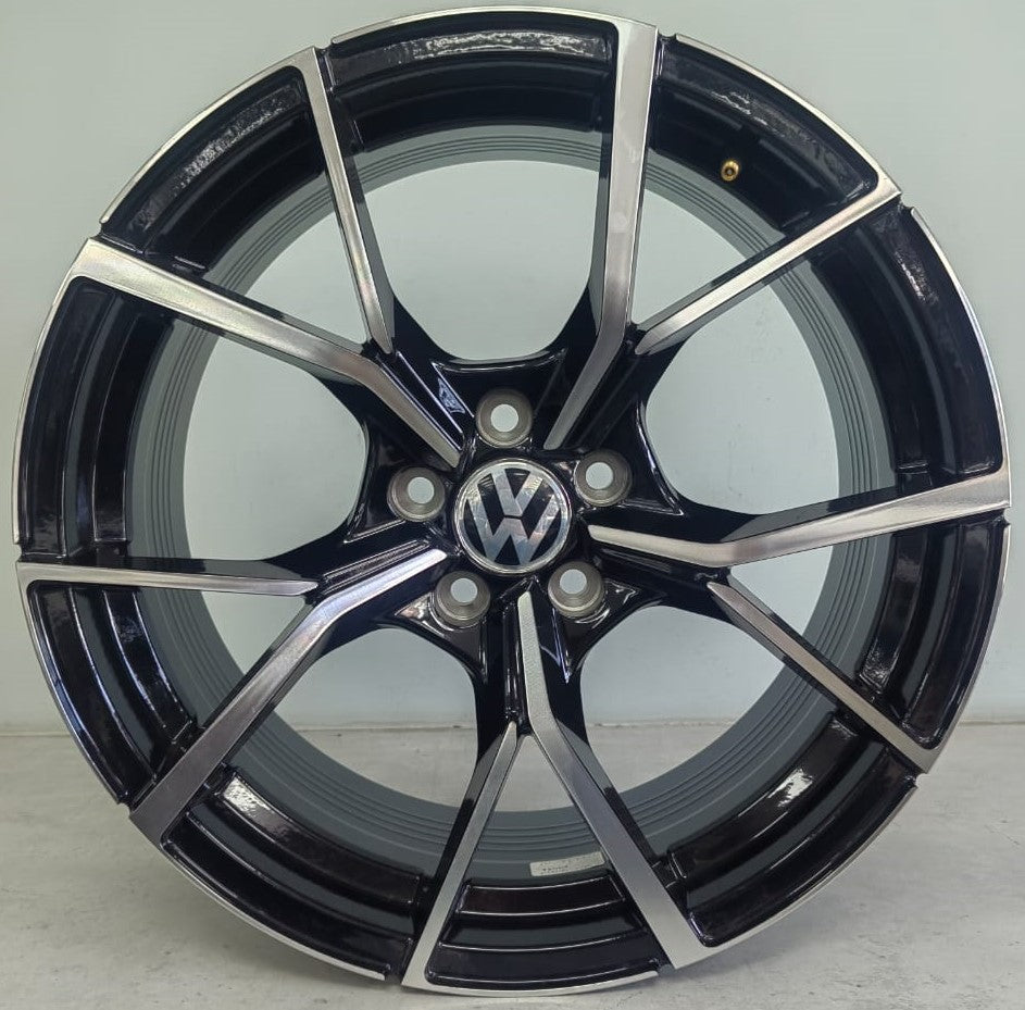 17" ZAXX XP24018 (17X7.5J/5-100) ET38 BMF VW