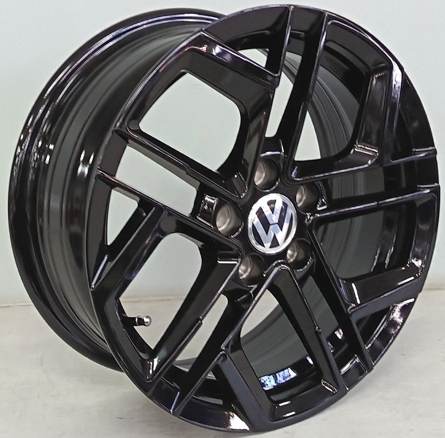 15" ZAXX XP24043 ( 15X6J/5-100 ) ET35 BLACK