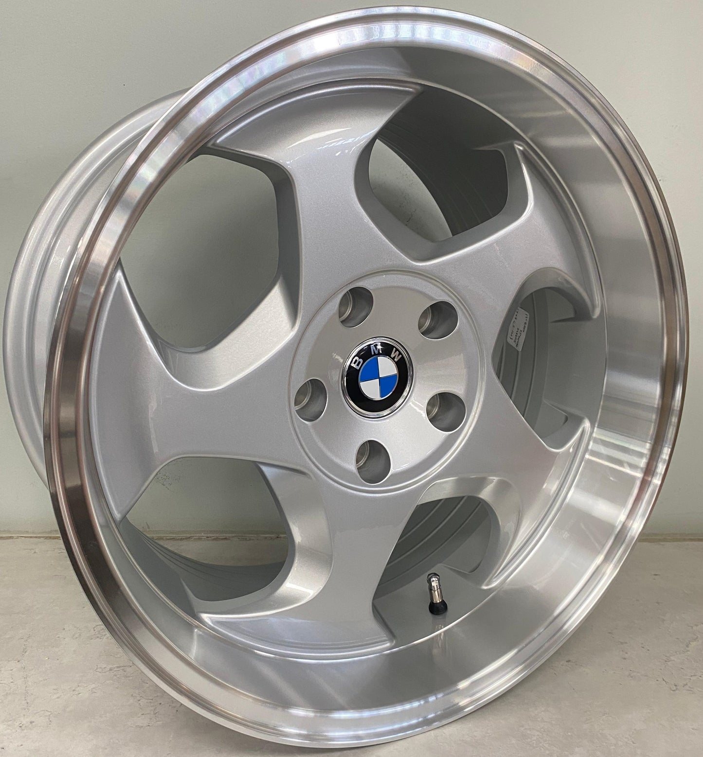 17" ZAXX XP24036 (17X8/9/5-120) N/W BMW