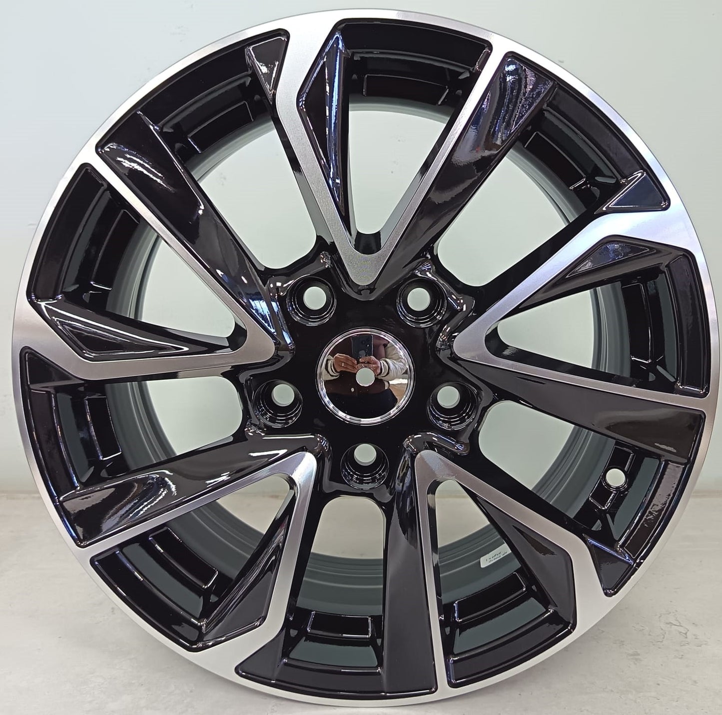 15" ZAXX XP24011 (15X6/5-114) BMF ET40