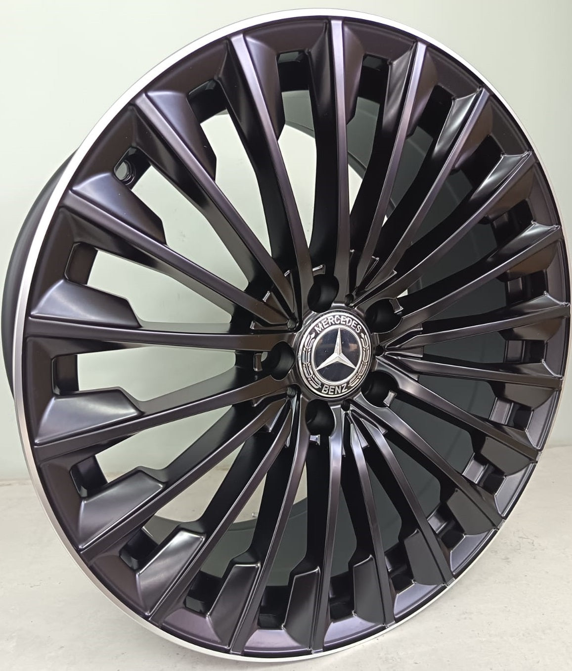 18" ZAXX 182004HB (18X8/5-112) MERC