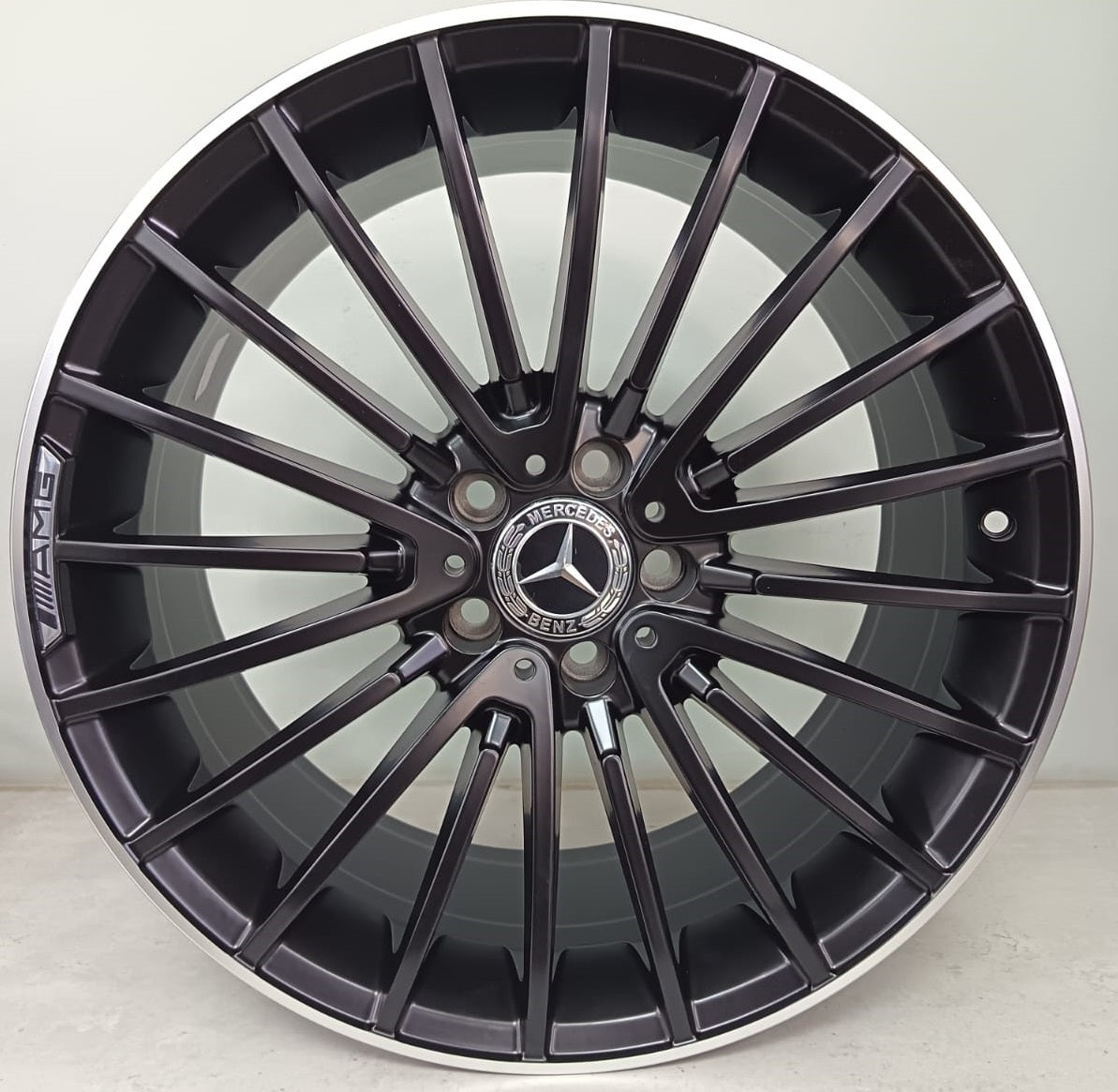 19" SSQ SS235 (19X8.5/9.5/5-112) MERC N/W