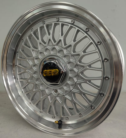 15" NDT OTA118 (15X6.5J/4-100/114) ET35 SILVML BBS